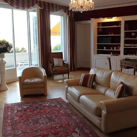 Domaine Les Sylphides Pensjonat 5*